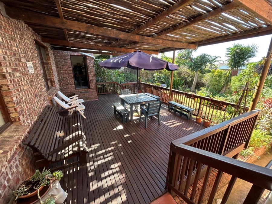 4 Bedroom Property for Sale in Noorsekloof Eastern Cape